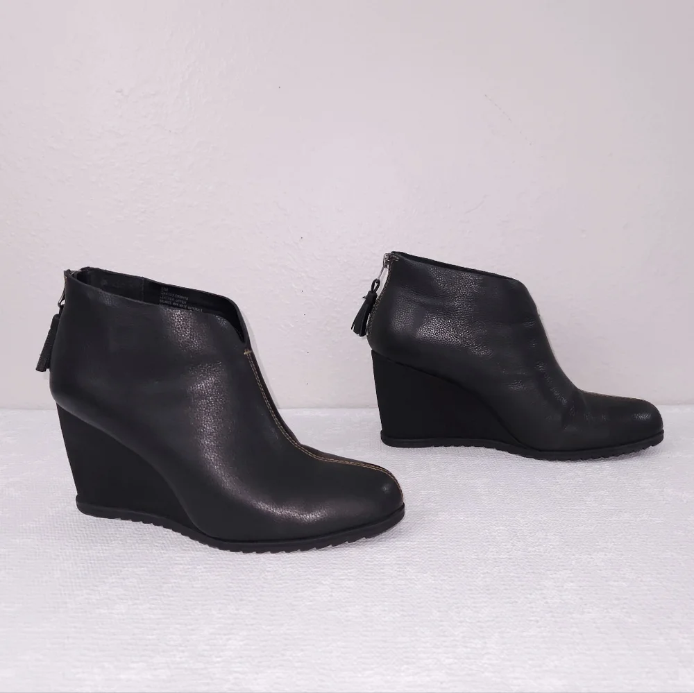 New! Kork-Ease Haldor Wedge Heeled Bootie US 8 Black Leather Ankle Boots KORKS - Picture 3 of 10